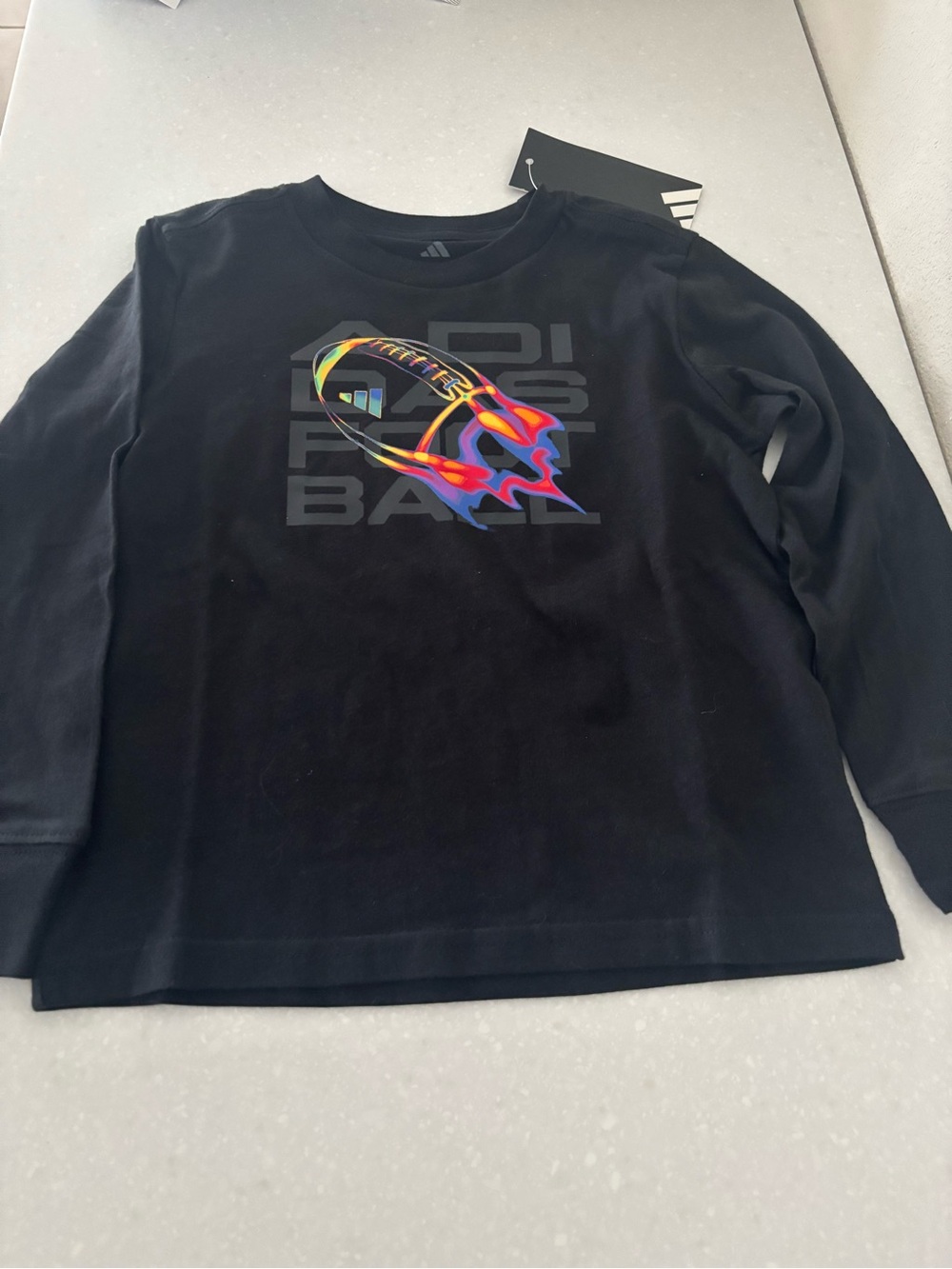 Adidas Boys' Black Long-Sleeve Graphic Football Tee size 4